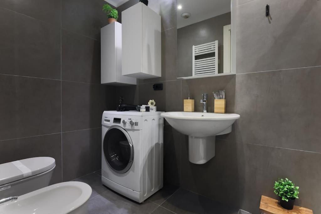 Comfort Suite Milano Centrale With Fast Wifi And Free Netflix エクステリア 写真